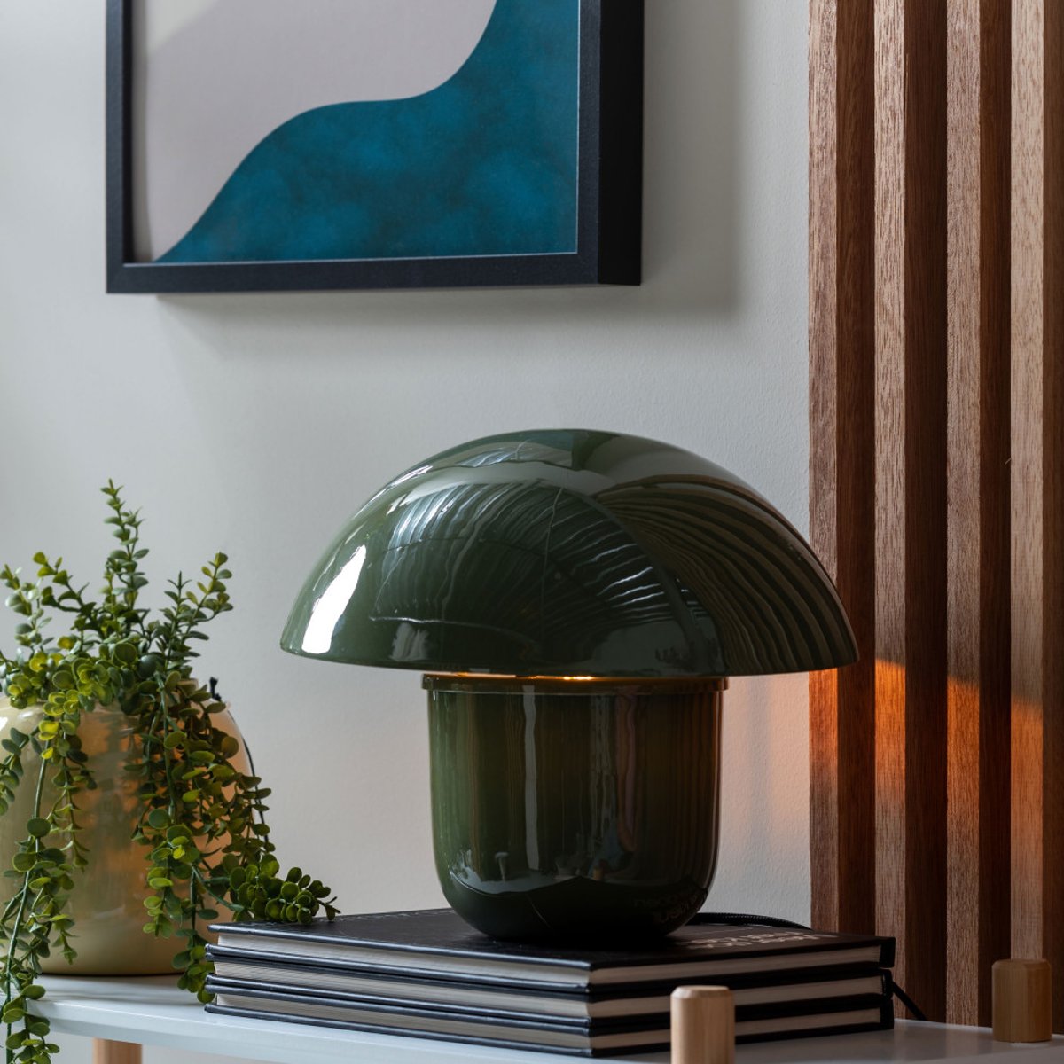 Lampe champignon en métal vert kaki – lampe de table décorative design