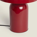 Lampe champignon en métal rouge – lampe de table design décorative